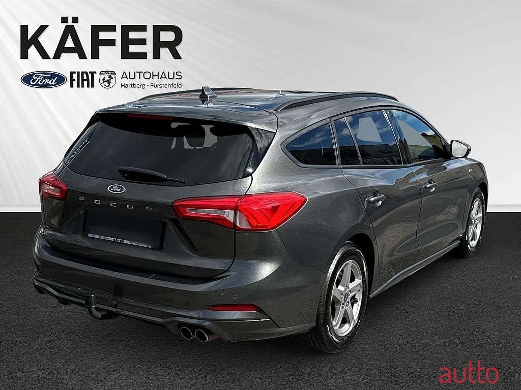 2019' Ford Focus photo #6