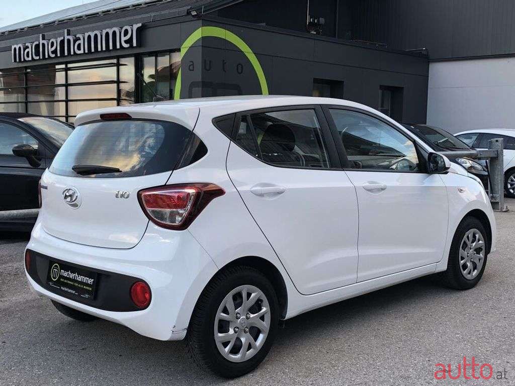 2019' Hyundai i10 photo #4