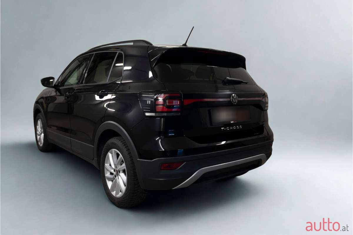 2023' Volkswagen T-Cross photo #4