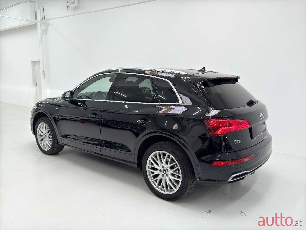 2018' Audi Q5 photo #3