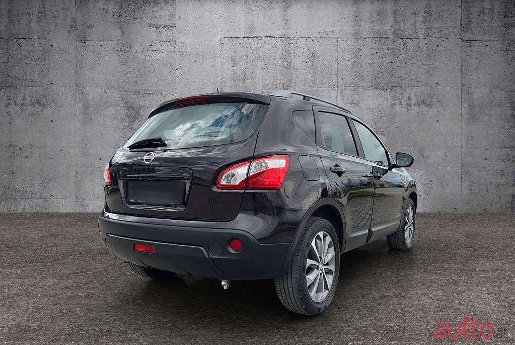 2014' Nissan Qashqai photo #4