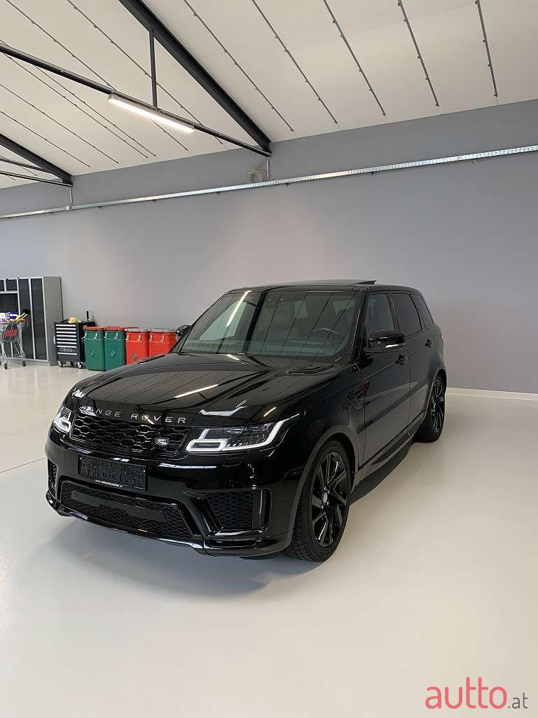 2018' Land Rover Range Rover Sport photo #3