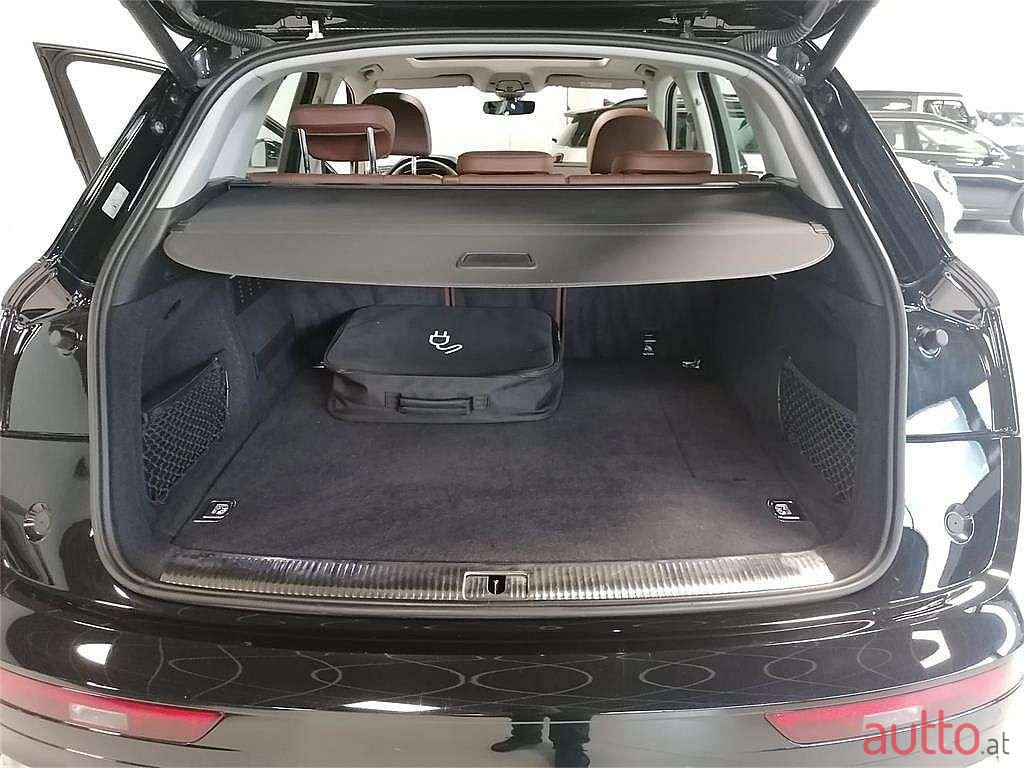 2020' Audi Q5 photo #4