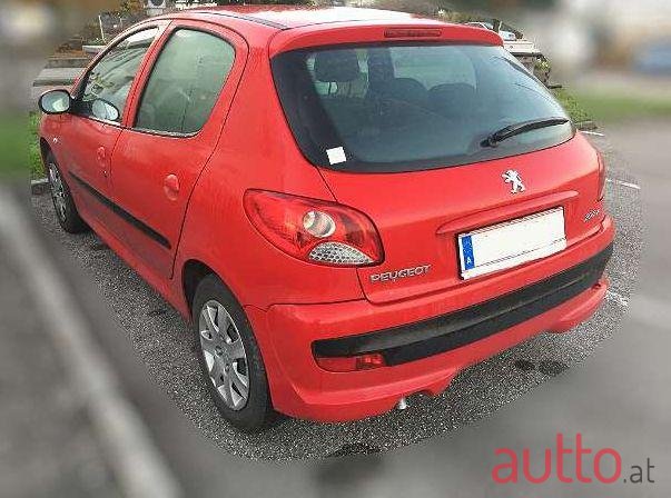 2011' Peugeot 206 photo #2