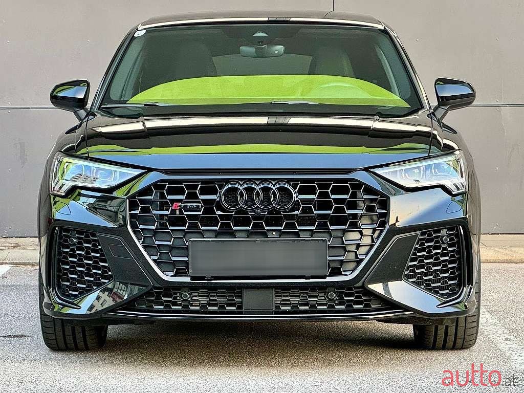 2020' Audi Q3 photo #3