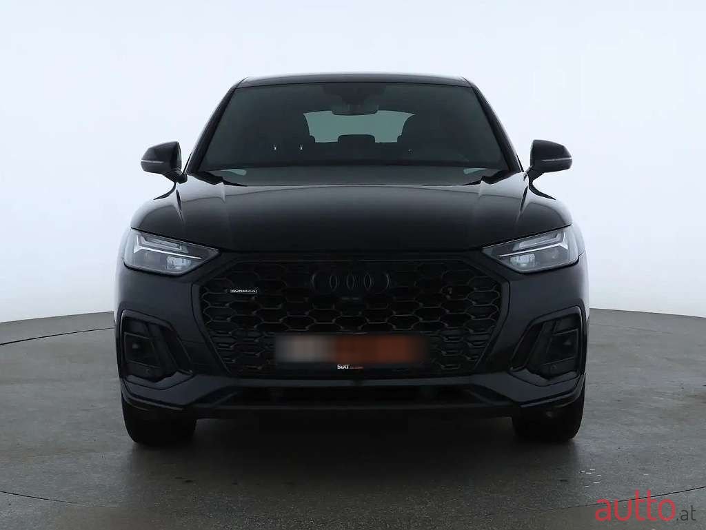 2022' Audi Q5 photo #2