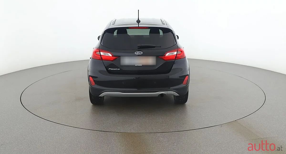 2018' Ford Fiesta photo #4