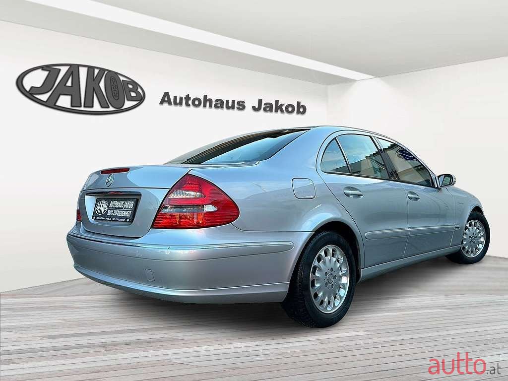 2003' Mercedes-Benz E-Klasse photo #2
