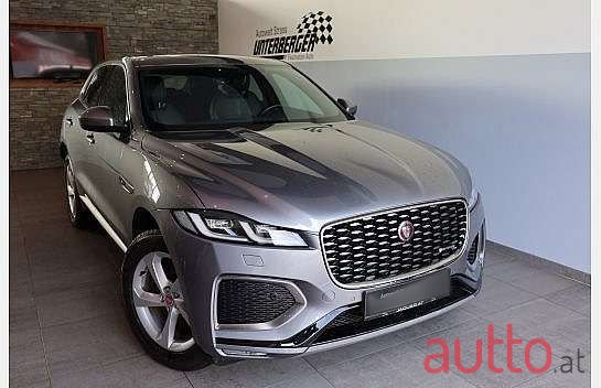 2022' Jaguar F-Pace photo #2