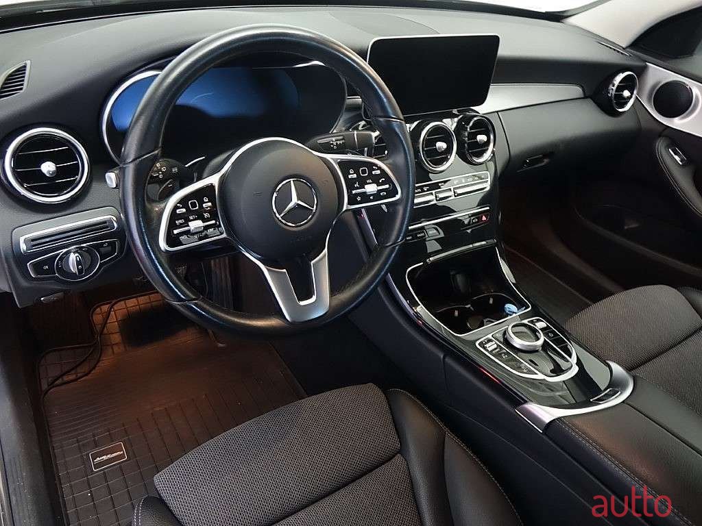 2021' Mercedes-Benz C-Klasse photo #4