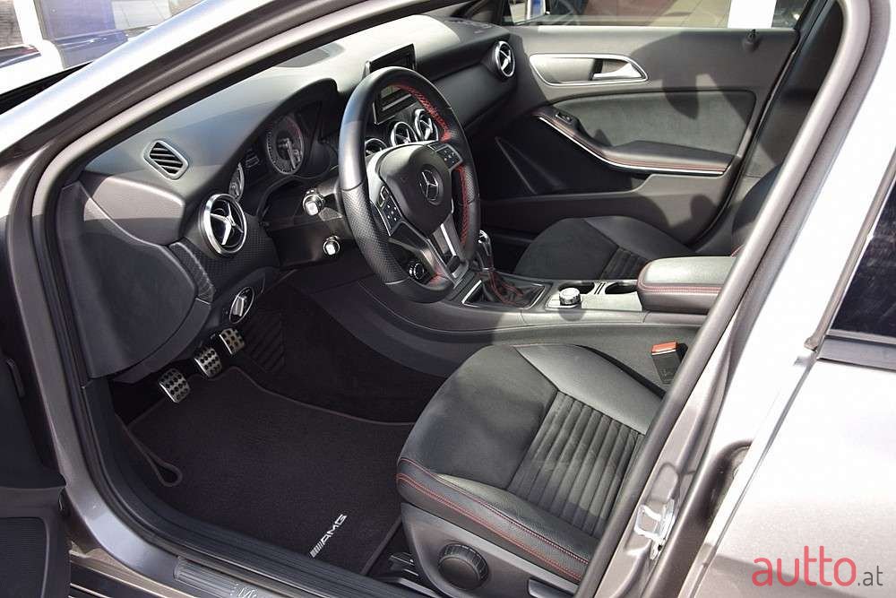 2014' Mercedes-Benz A-Klasse photo #4