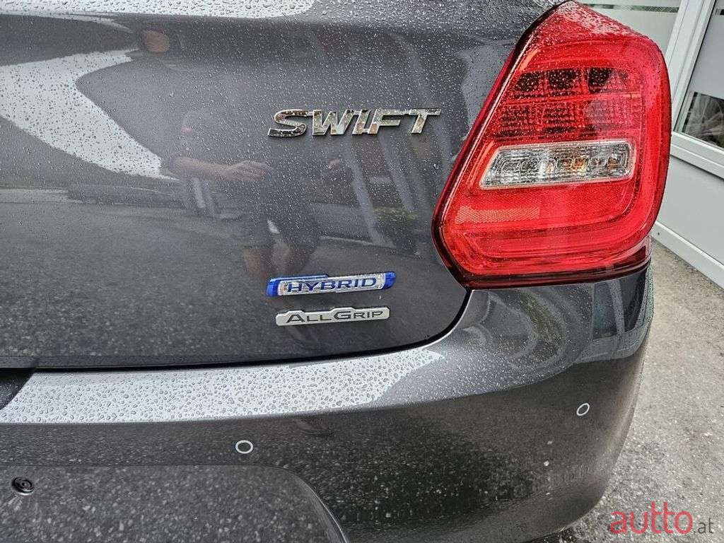 2023' Suzuki Swift photo #6