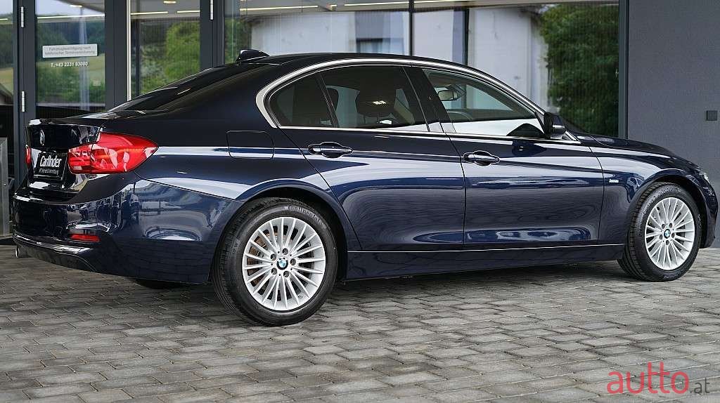 2017' BMW 3Er-Reihe photo #2