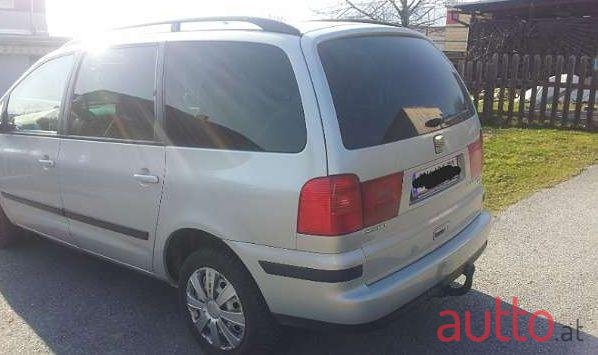 2003' SEAT Alhambra photo #3