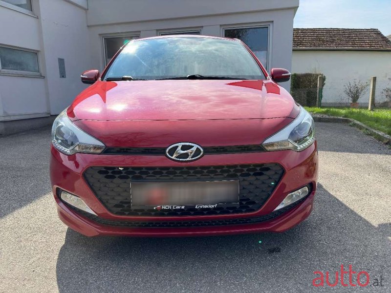 2016' Hyundai i20 photo #1