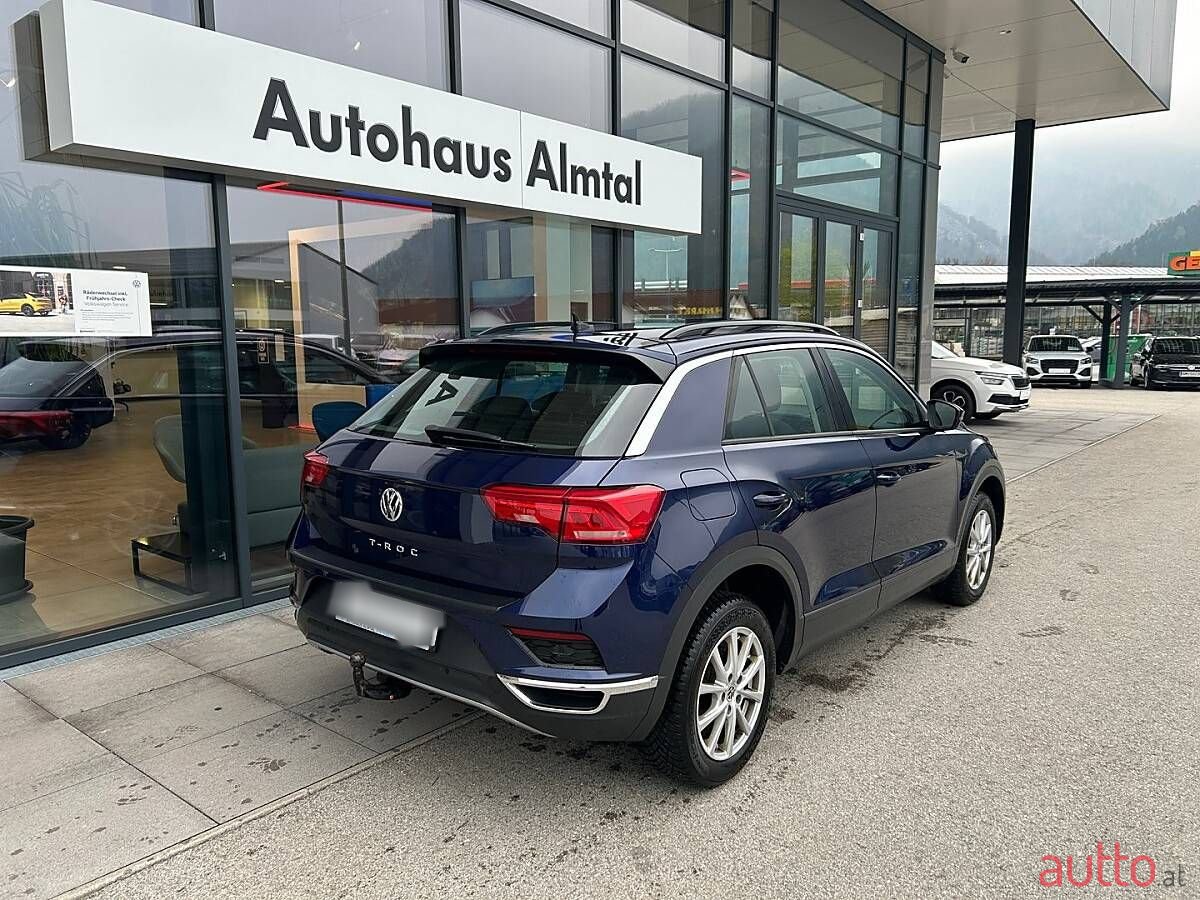 2019' Volkswagen T-Roc photo #3