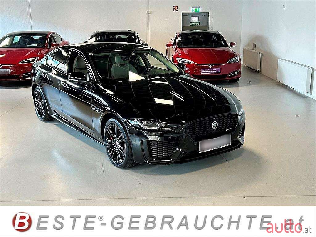 2021' Jaguar XE photo #3