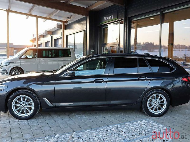 2022' BMW 5Er-Reihe photo #2