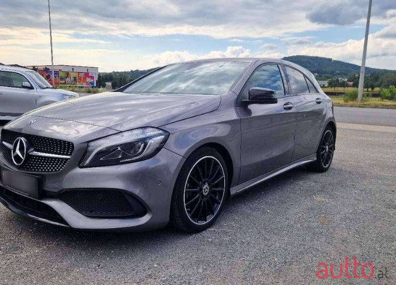 2018' Mercedes-Benz A-Klasse photo #1