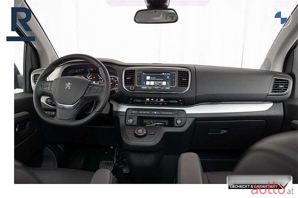 2022' Peugeot Traveller photo #5
