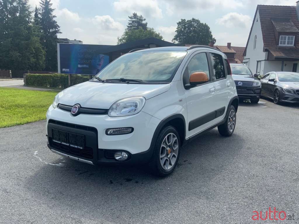 2014' Fiat Panda photo #1