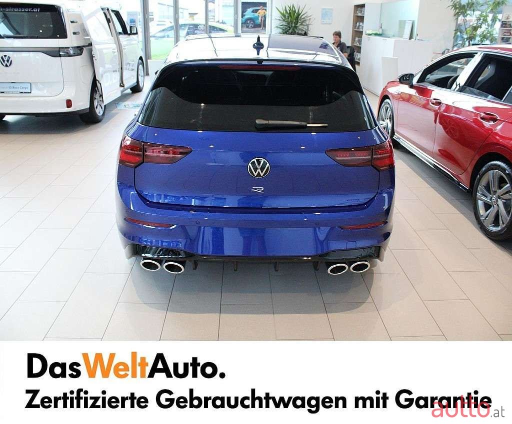 2023' Volkswagen Golf photo #4