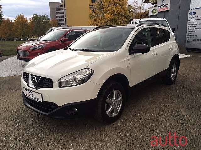 2013' Nissan Qashqai photo #2