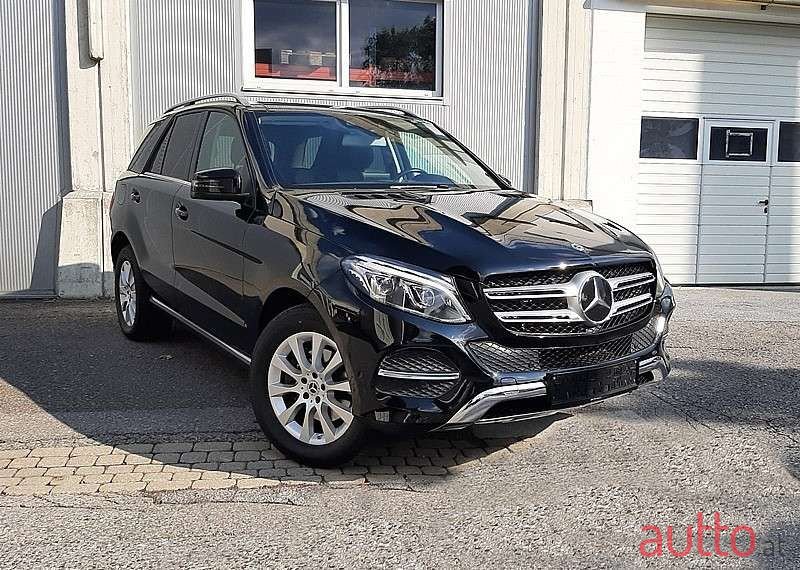 2017' Mercedes-Benz Gle-Klasse photo #1