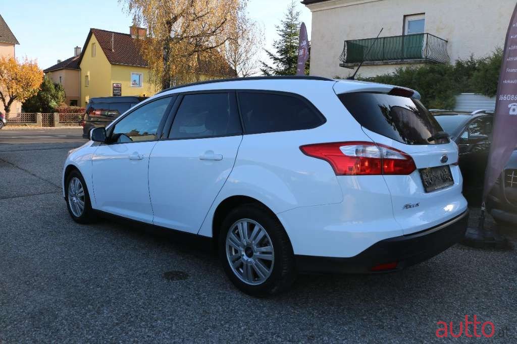 2013' Ford Focus photo #4