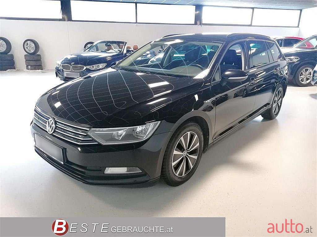 2016' Volkswagen Passat photo #4