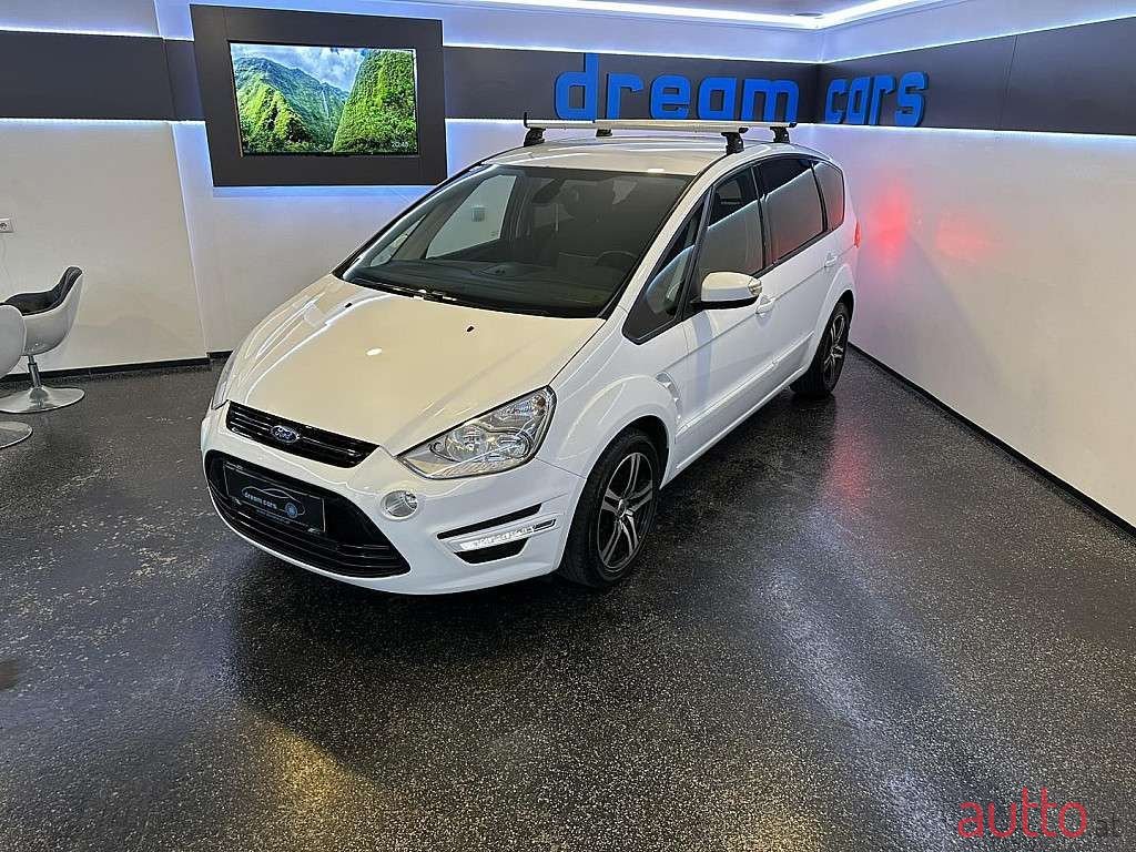 2014' Ford S-Max photo #6