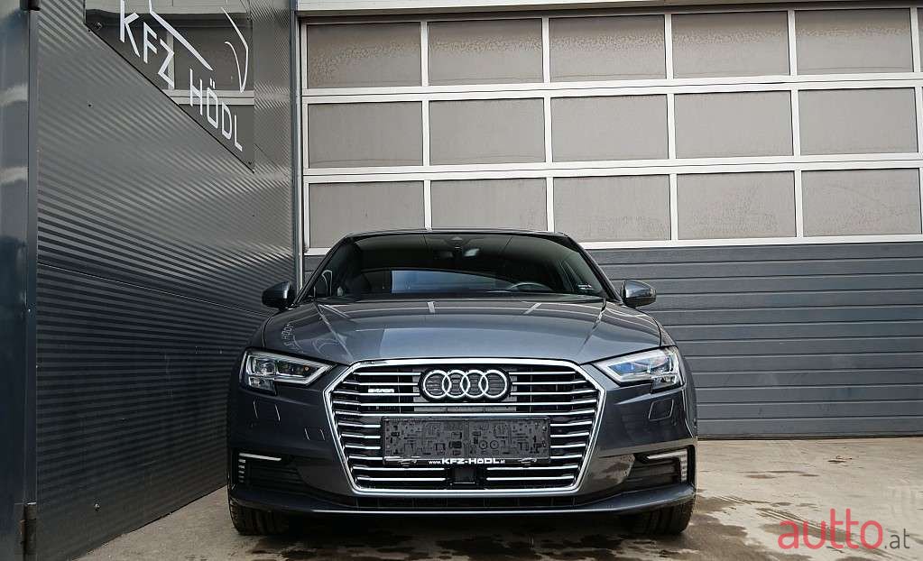 2017' Audi A3 photo #2