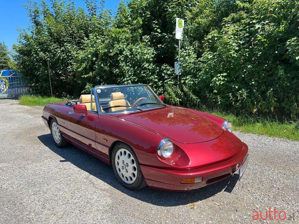 1990' Alfa Romeo Spider photo #1