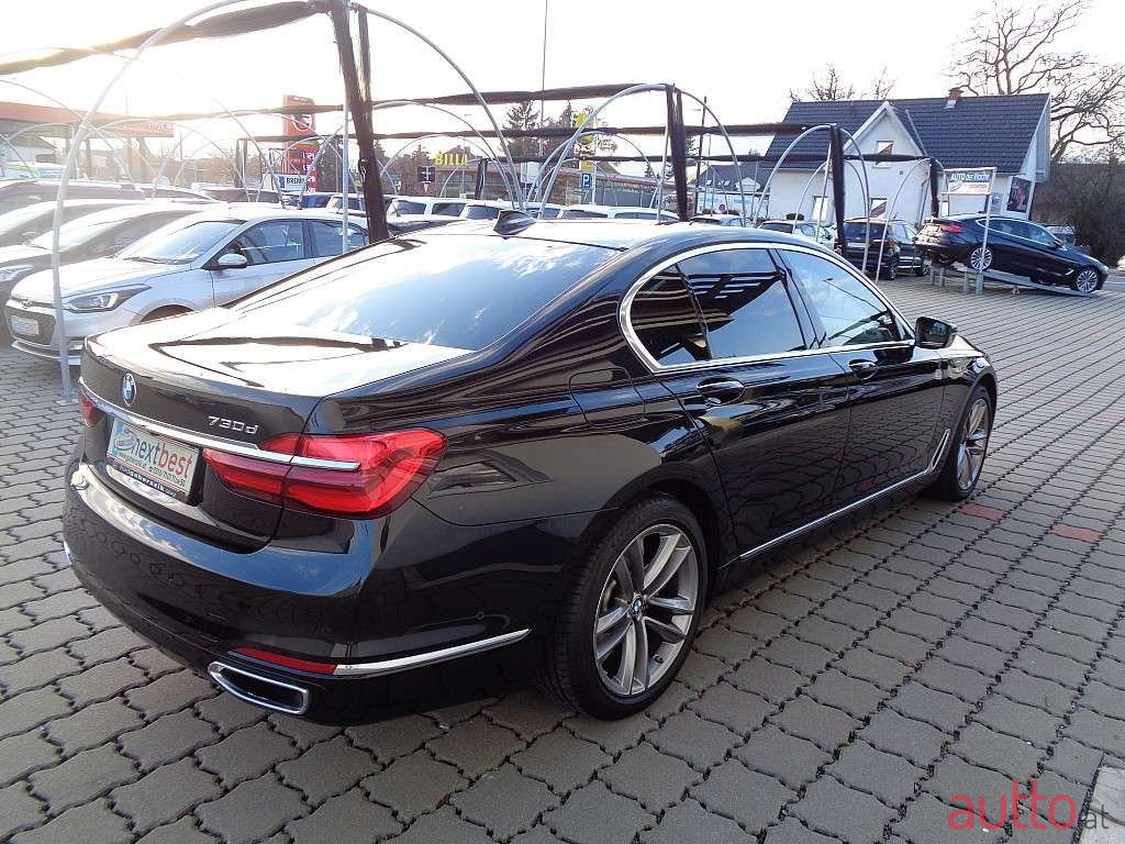 2017' BMW 7Er-Reihe photo #6