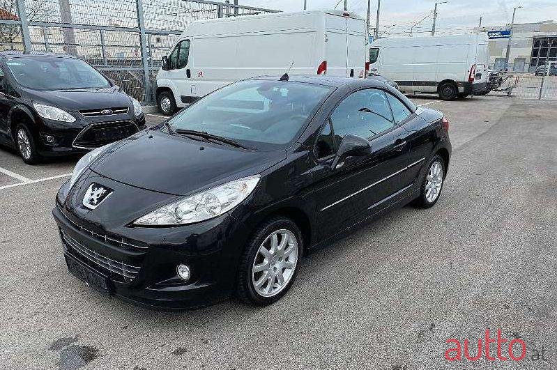 2010' Peugeot 207 photo #1