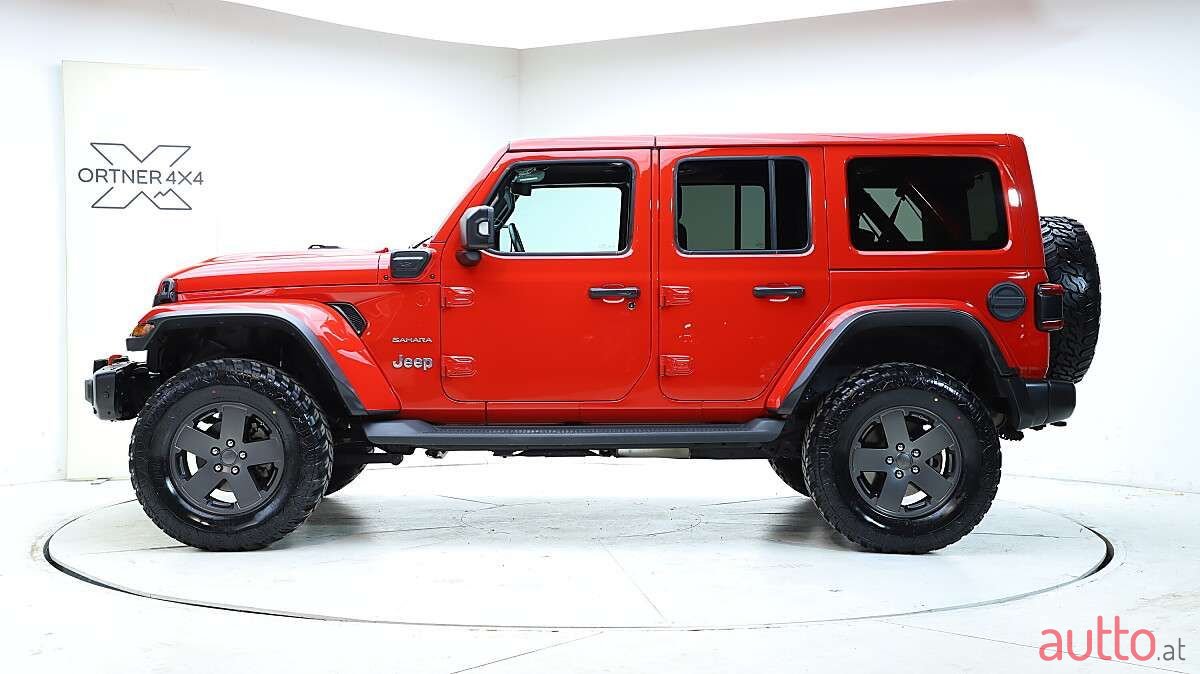 2022' Jeep Wrangler photo #3