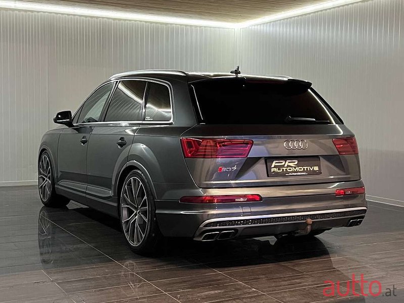 2016' Audi Q7 photo #4