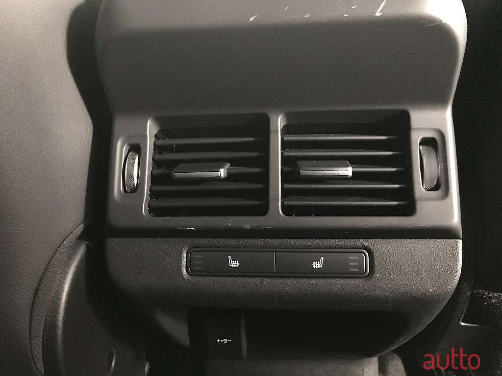 2023' Land Rover Range Rover Evoque photo #5