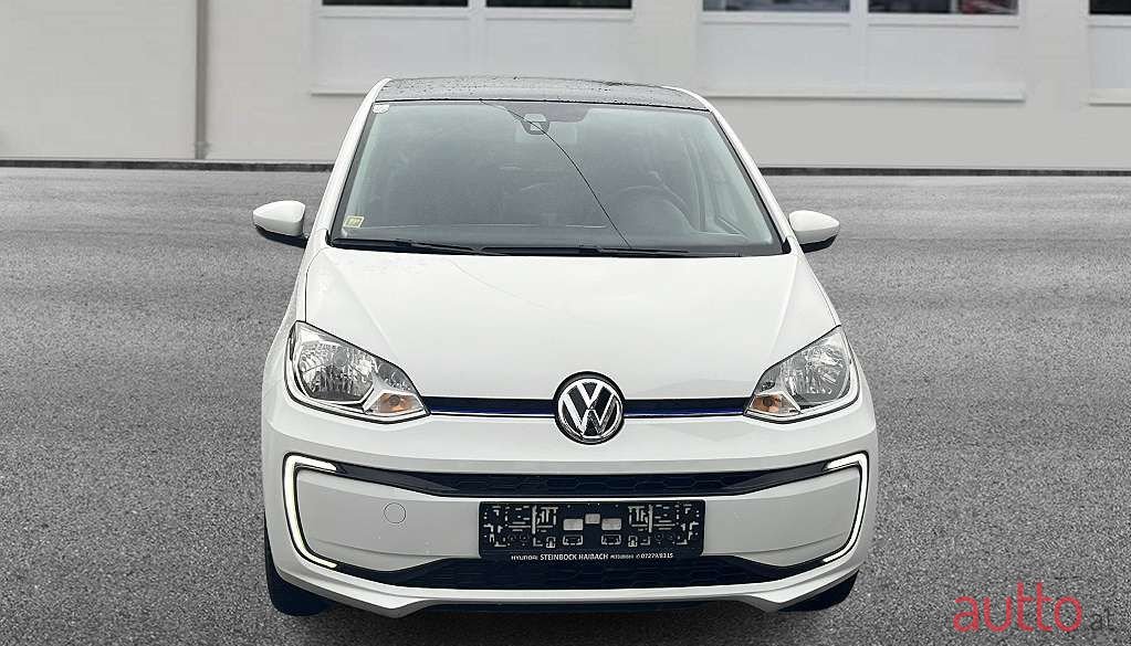 2018' Volkswagen Up! photo #3