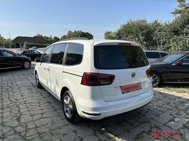 2016' SEAT Alhambra photo #6