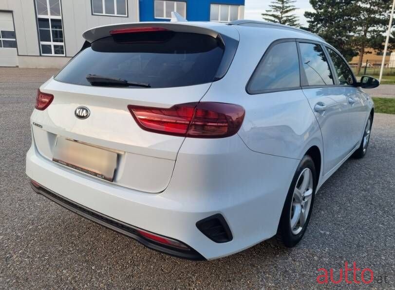2019' Kia Ceed photo #5