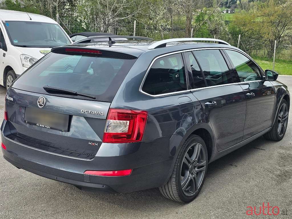 2014' Skoda Octavia photo #6