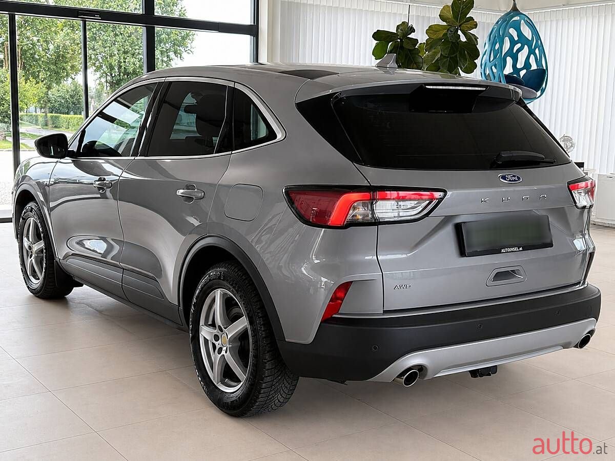 2021' Ford Kuga photo #5