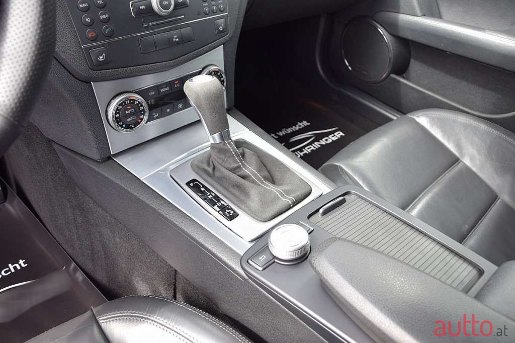 2008' Mercedes-Benz C-Klasse photo #6