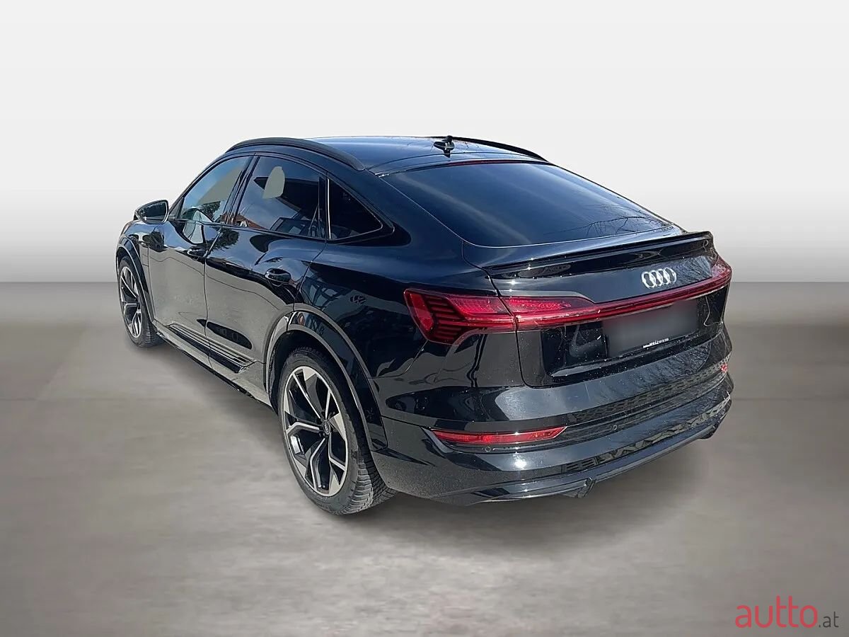 2020' Audi e-tron photo #4