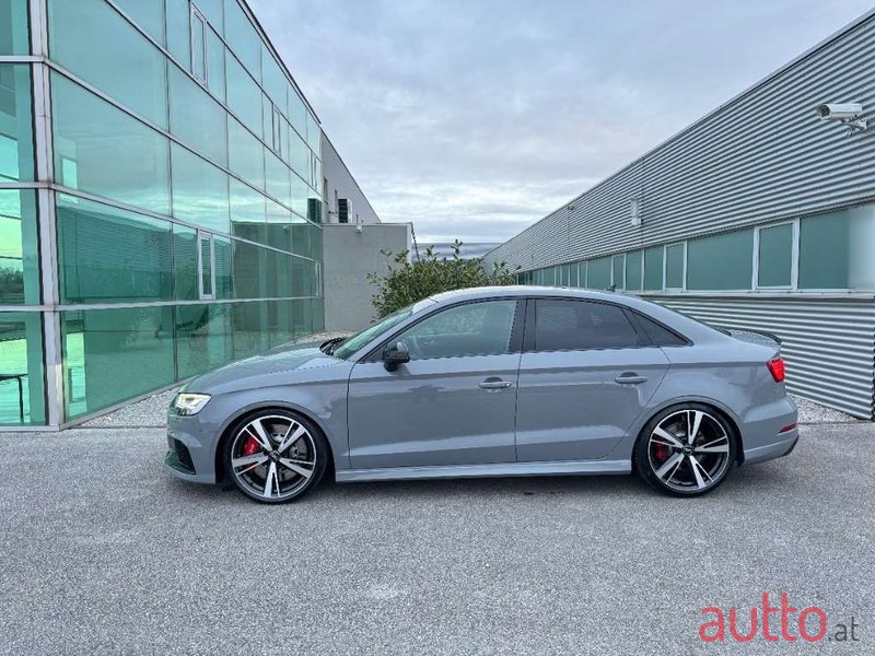 2019' Audi A3 photo #3
