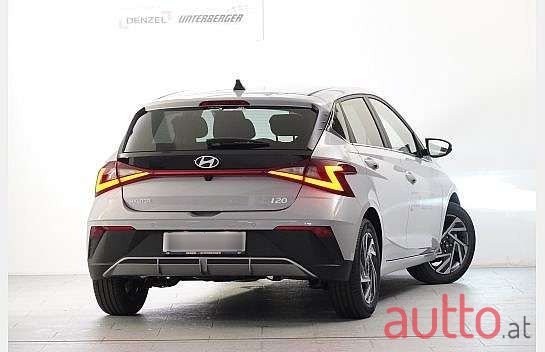 2024' Hyundai i20 photo #2