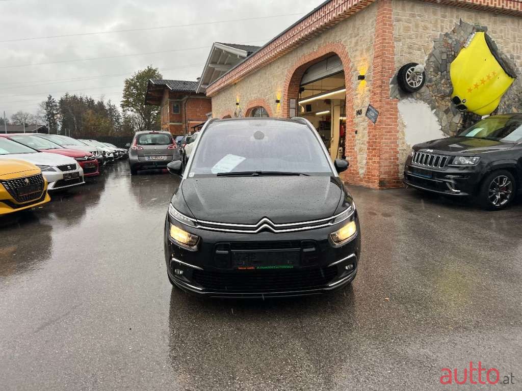 2018' Citroen Grand C4 Spacetourer photo #6