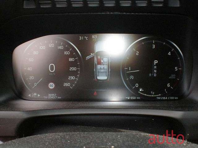 2019' Volvo XC90 photo #5