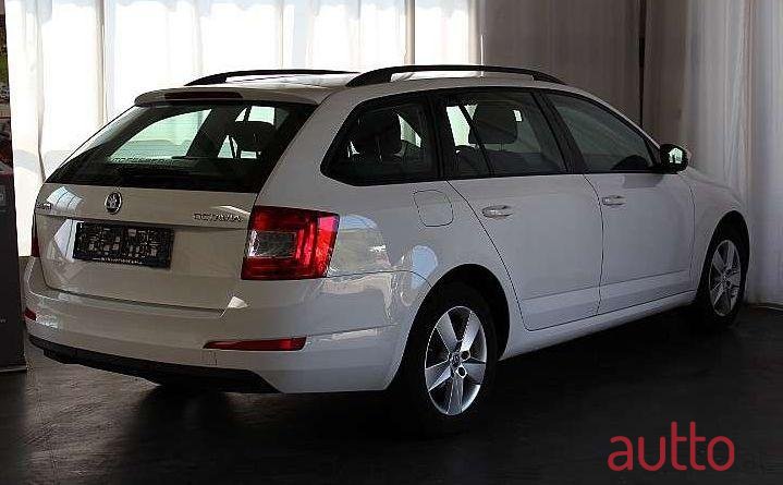 2015' Skoda Octavia photo #1